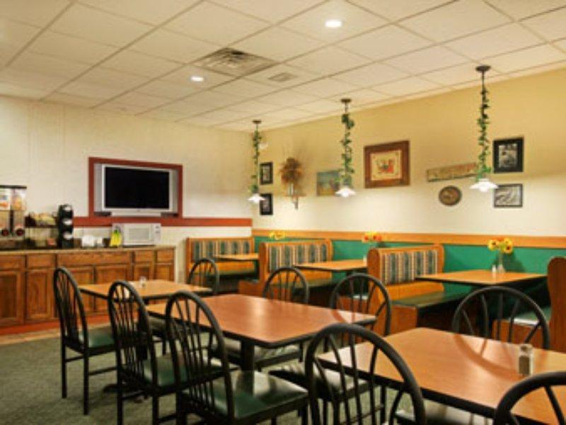 Days Inn Port Jervis Ресторан фото